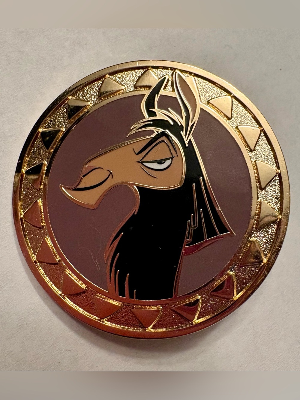 Disney Medallion Collectible Pin  
Kuzco Llama The Emperor's New Groove 2026
